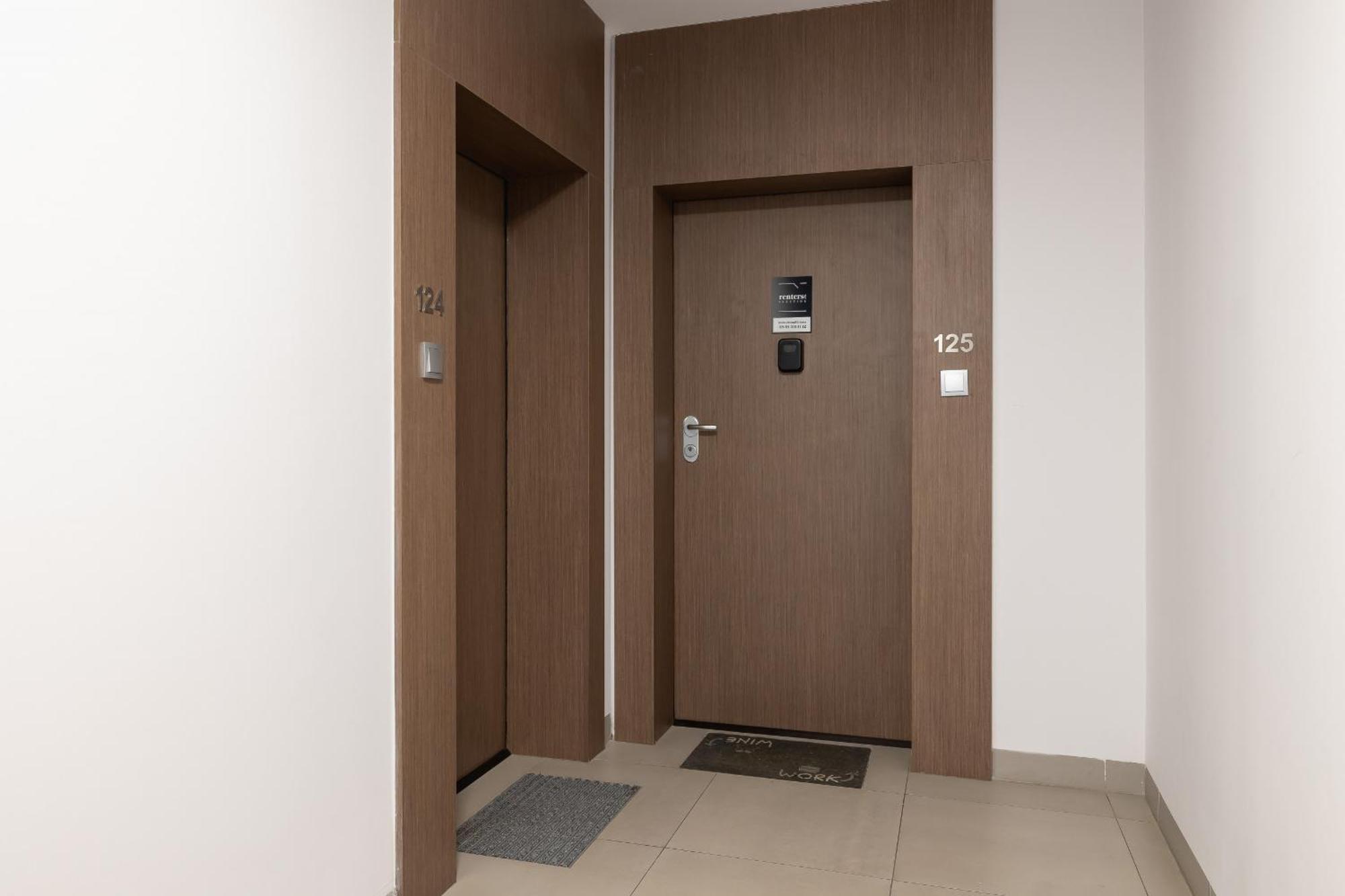 Cracow Pradnik Spacious & Family Apartment With 3 Bedroom By Renters Prestige Krakau Buitenkant foto