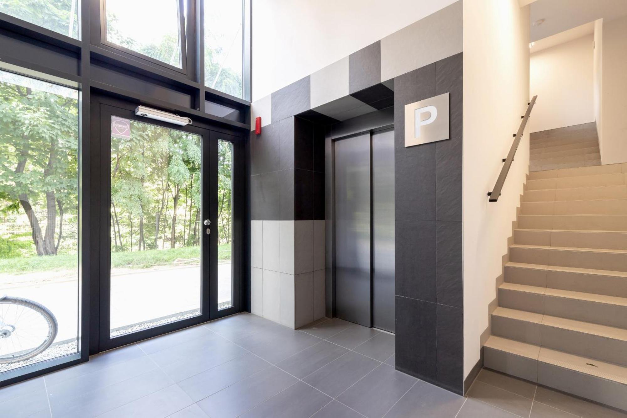 Cracow Pradnik Spacious & Family Apartment With 3 Bedroom By Renters Prestige Krakau Buitenkant foto