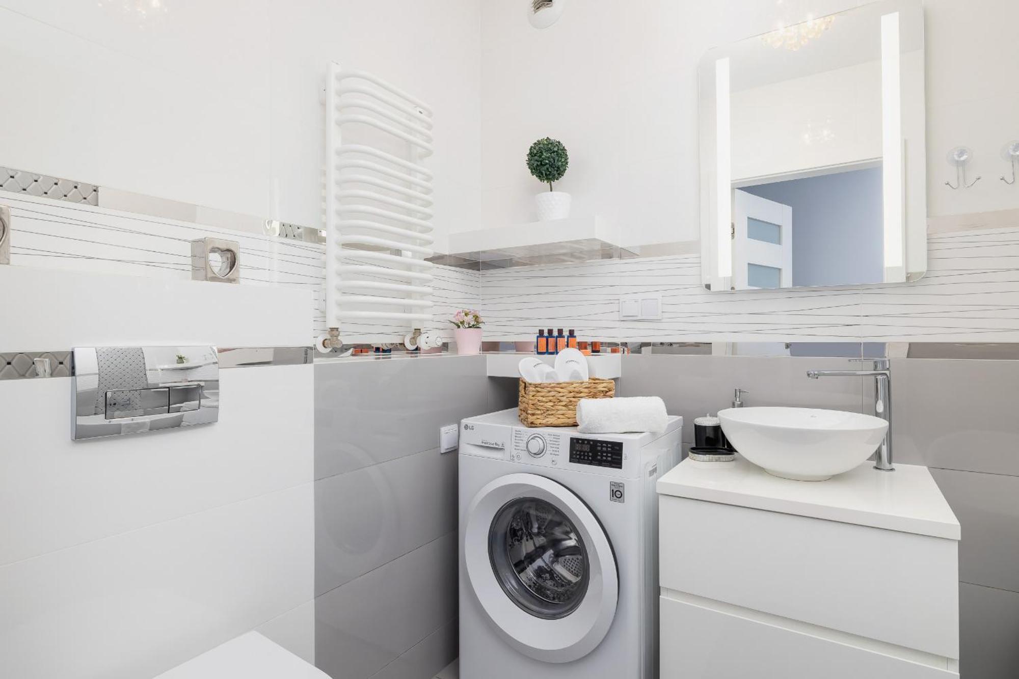 Cracow Pradnik Spacious & Family Apartment With 3 Bedroom By Renters Prestige Krakau Buitenkant foto